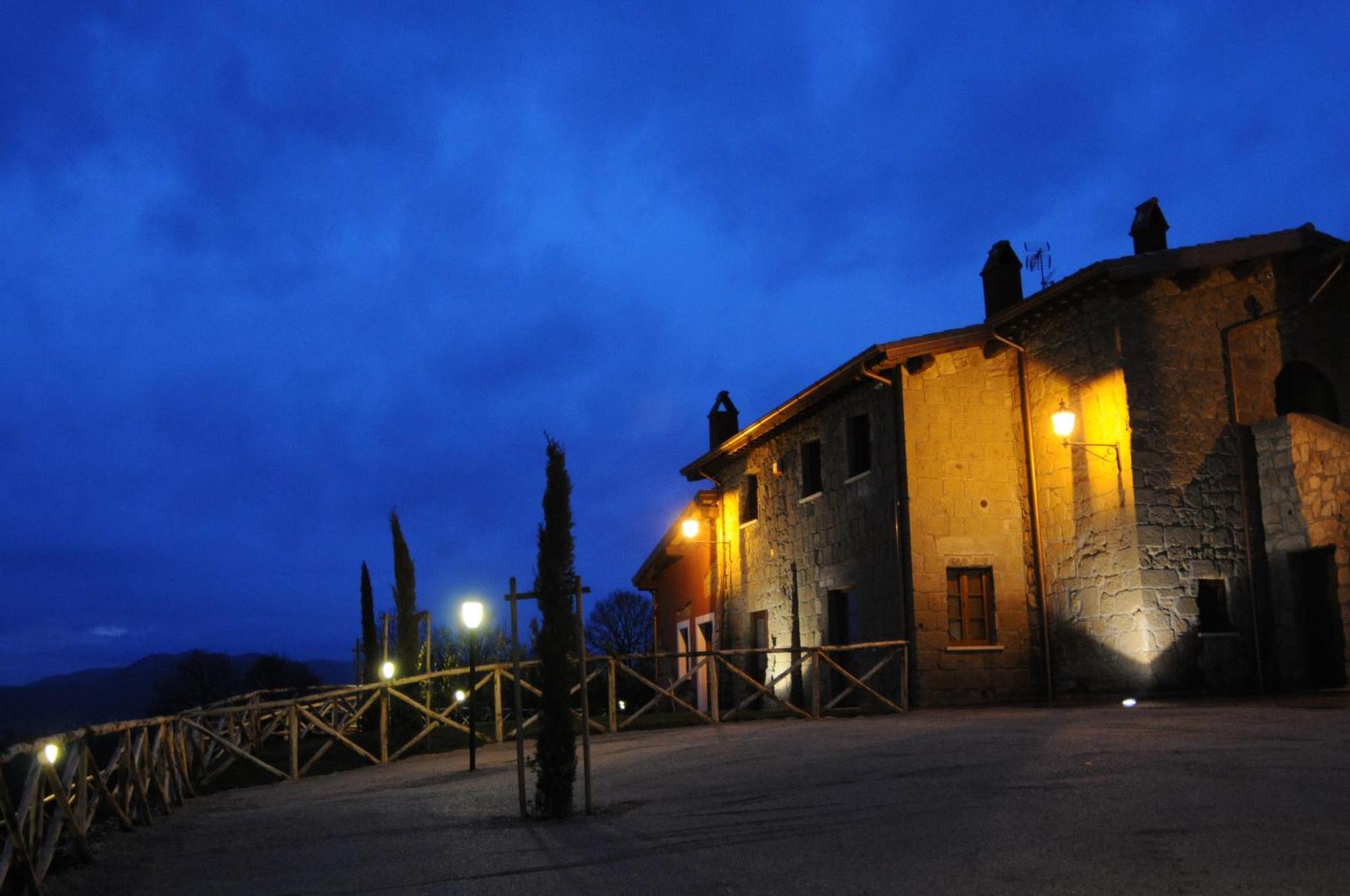 Agriturismo Podere Del Lepre San Quirico  Exterior foto