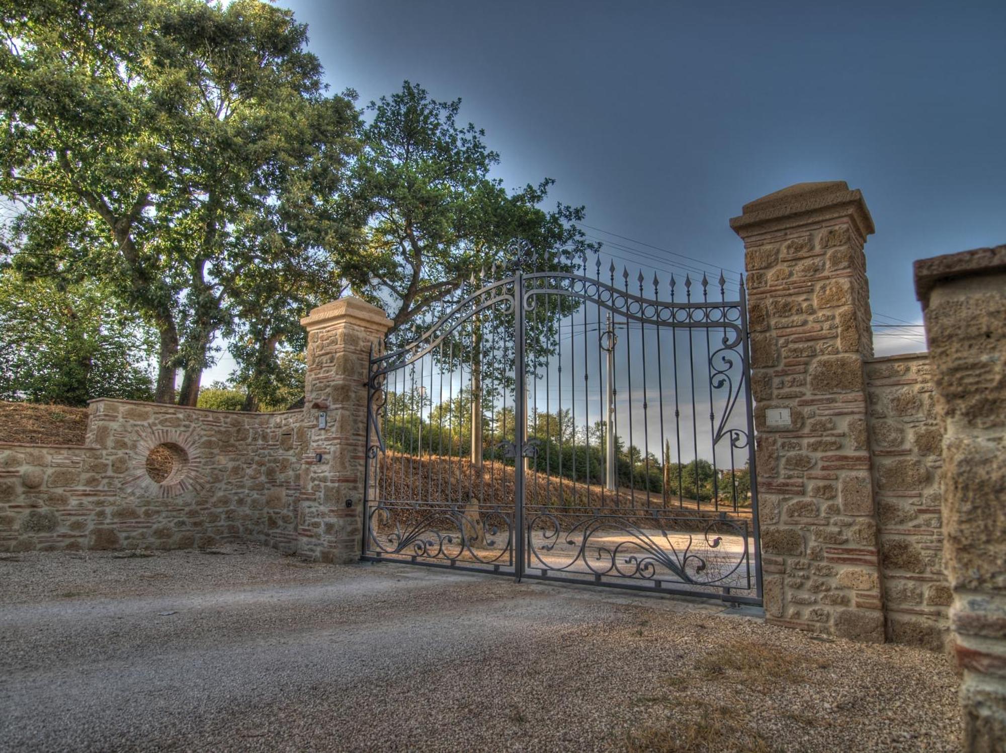 Agriturismo Podere Del Lepre San Quirico  Exterior foto